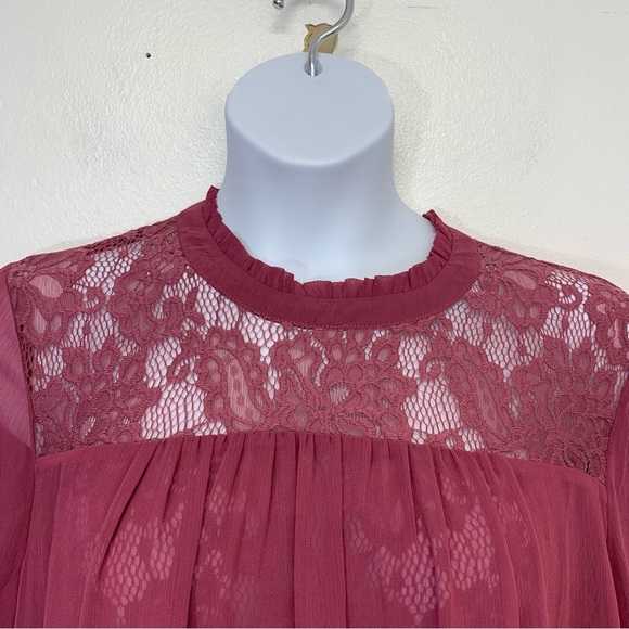 Torrid Blouse Top 2X Pink Tiered  Floral Embroidery Long Sheer Sleeve Fairy Boho - Picture 2 of 10